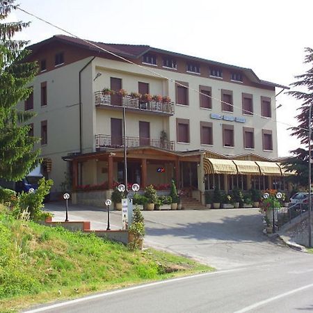 Albergo Ristorante Miramonti Toano Экстерьер фото