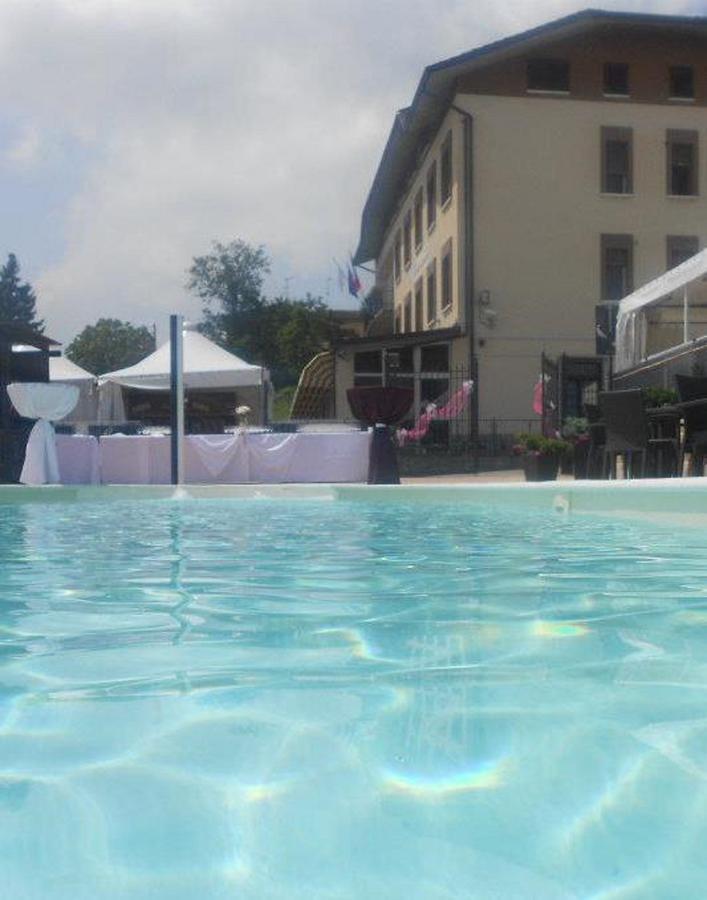 Albergo Ristorante Miramonti Toano Экстерьер фото